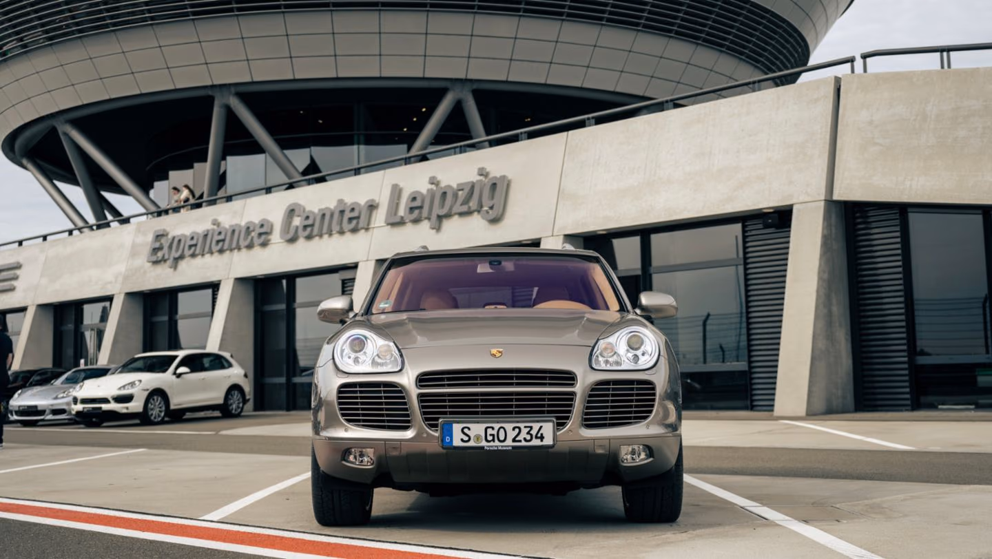 porsche-cayenne