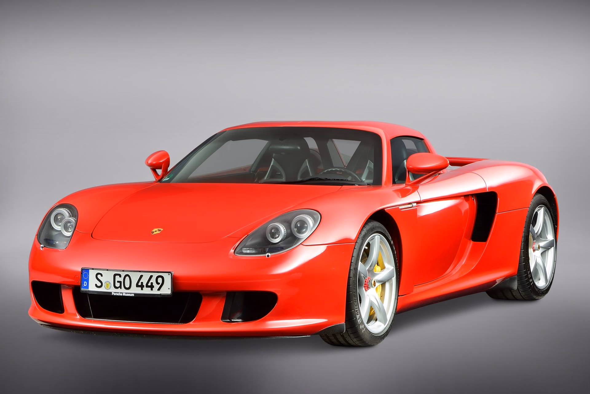 porsche-carrera-gt