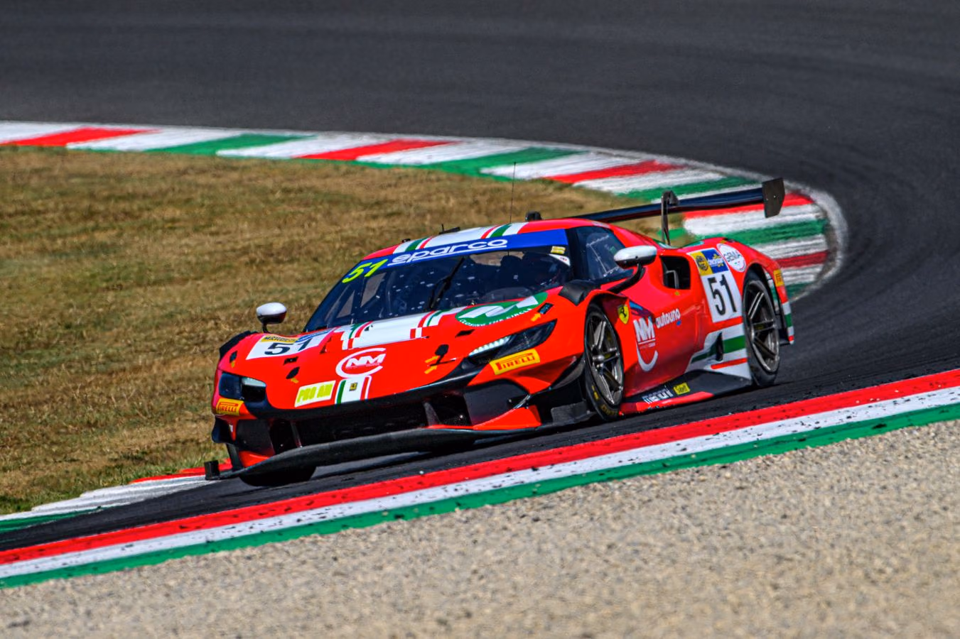 ferrari-pista